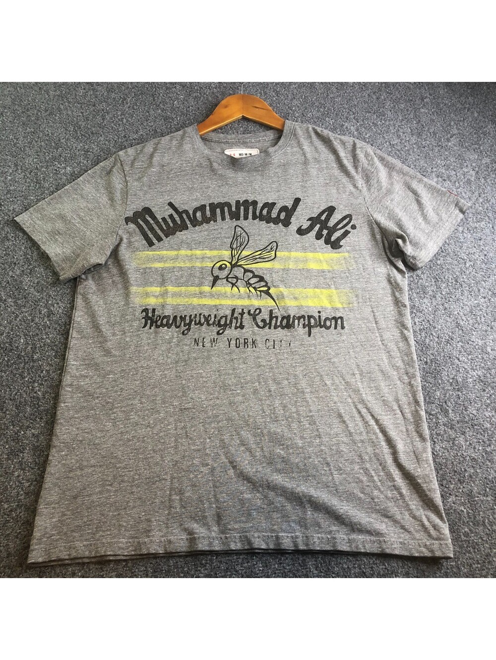 Under Armour Muhammad Ali Roots Of Fight Shirt Mens M Gray Boxing Graphic Tee